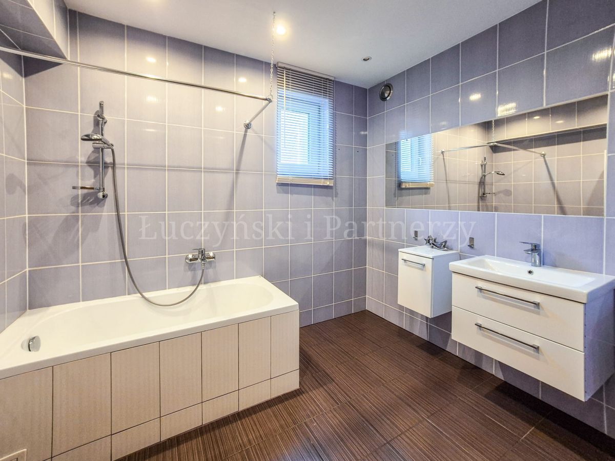 dom wolnostojący, 8 pokoi Jelenia Góra, ul. Borówkowa. Zdjęcie 16