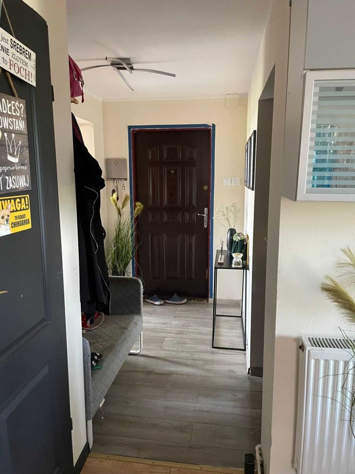 Mieszkanie 3-pokojowe Słonowice. Zdjęcie 2