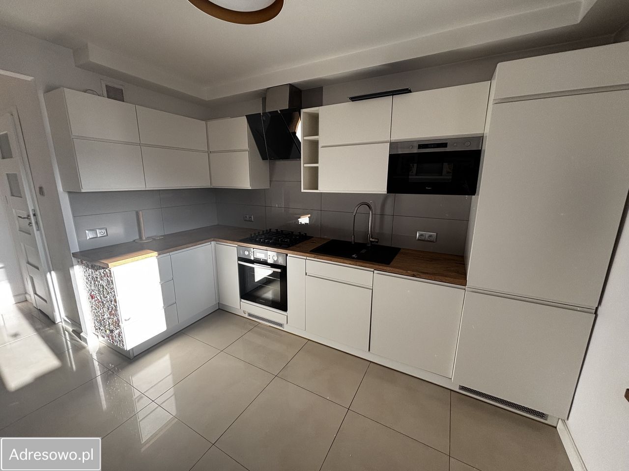 Mieszkanie 3-pokojowe Kielce Barwinek, ul. Emilii Plater. Zdjęcie 4