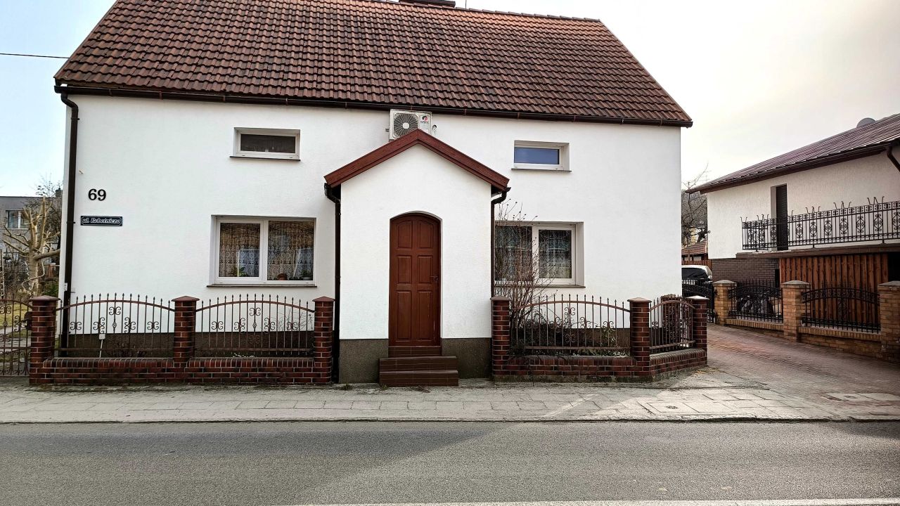 dom wolnostojący Lubsko, ul. Robotnicza. Zdjęcie 1