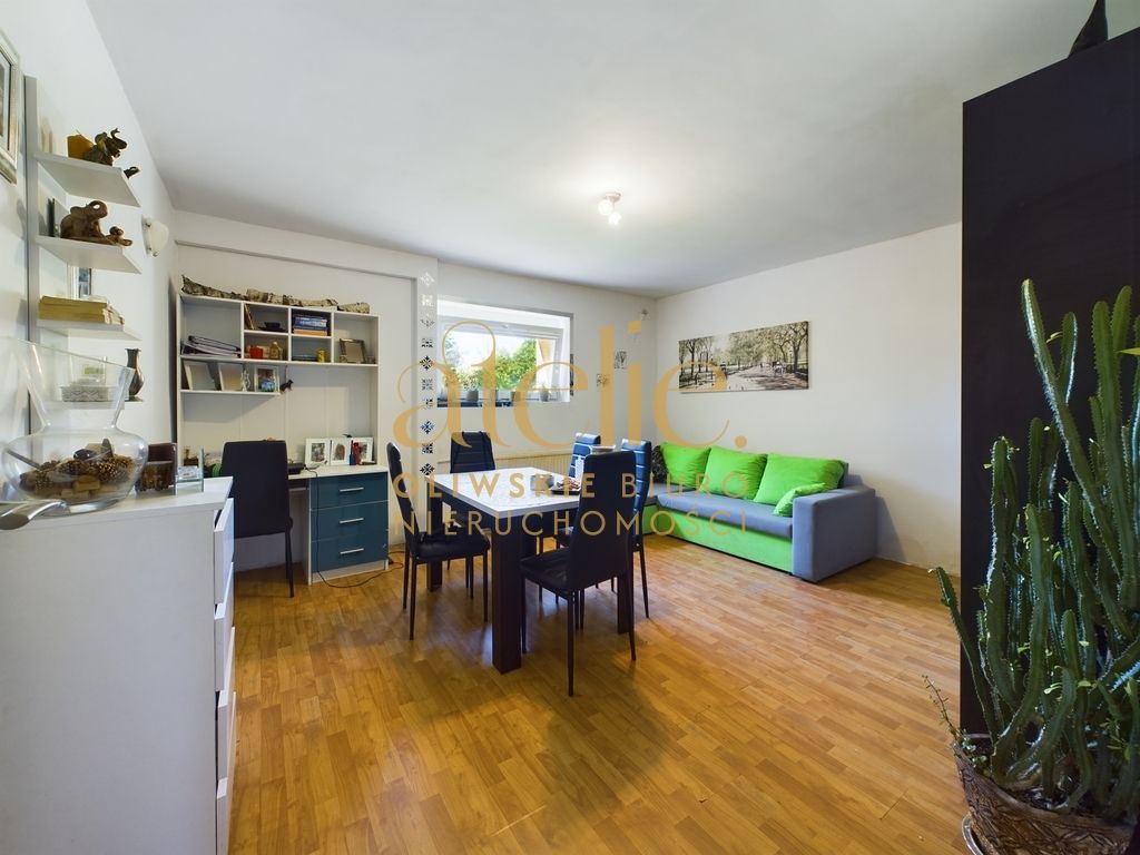 dom wolnostojący, 9 pokoi Kamień, ul. Kieleńska. Zdjęcie 2