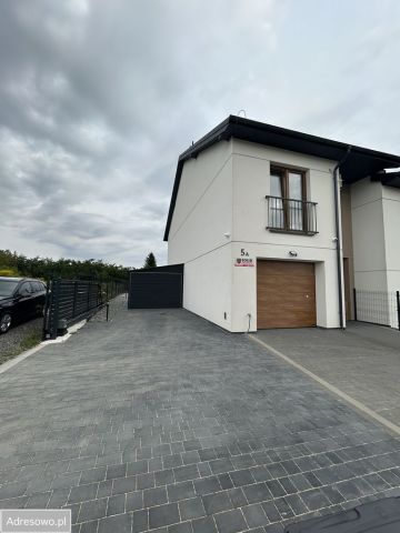 bliźniak, 6 pokoi Dąbrowica. Zdjęcie 1