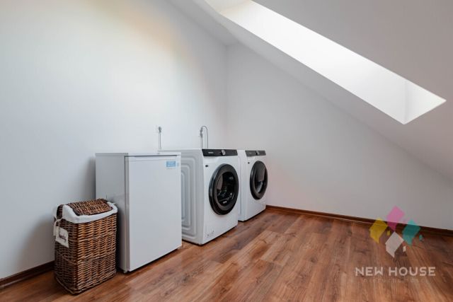 dom wolnostojący, 5 pokoi Ruś. Zdjęcie 17