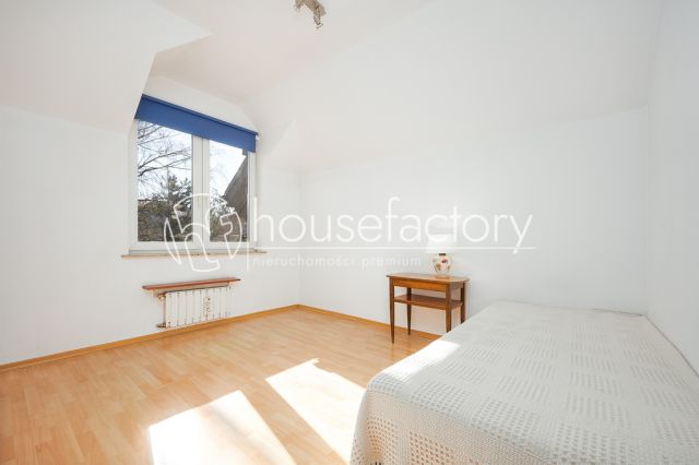 dom wolnostojący, 5 pokoi Łódź Radogoszcz, ul. Cyprysowa. Zdjęcie 16