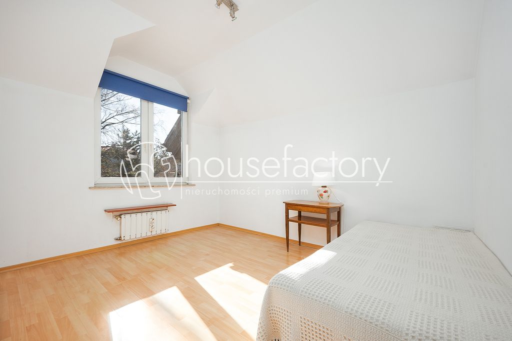 dom wolnostojący, 5 pokoi Łódź Radogoszcz, ul. Cyprysowa. Zdjęcie 16