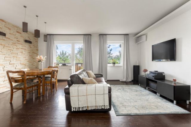 Mieszkanie 3-pokojowe Ząbki, ul. Drewnicka. Zdjęcie 1