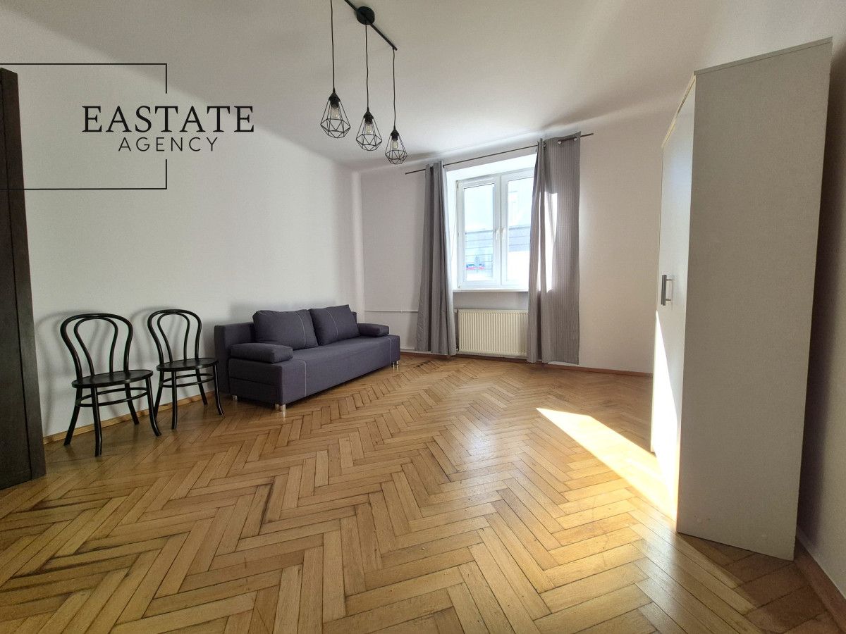 Mieszkanie 2-pokojowe Warszawa Śródmieście, ul. Juliana Smulikowskiego. Zdjęcie 1