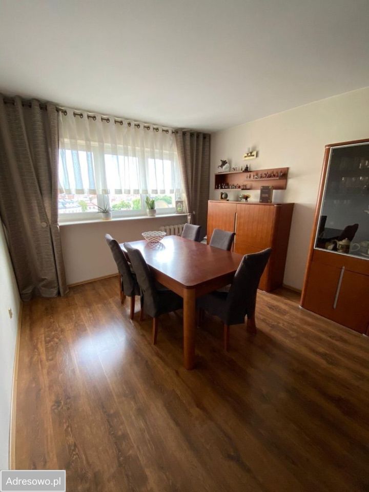 Mieszkanie 3-pokojowe Płock, ul. Królewiecka. Zdjęcie 2