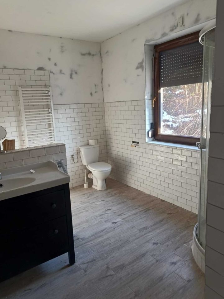 dom wolnostojący, 4 pokoje Lednica Górna. Zdjęcie 8