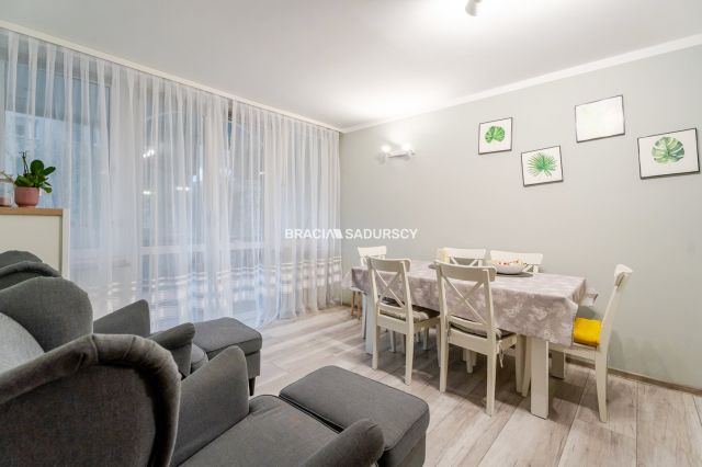 Mieszkanie 3-pokojowe Kraków Prokocim, ul. Jana Kurczaba. Zdjęcie 12