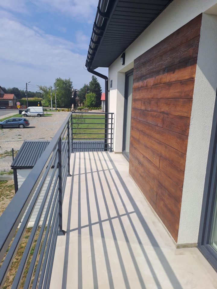 Mieszkanie 3-pokojowe Ładna. Zdjęcie 5