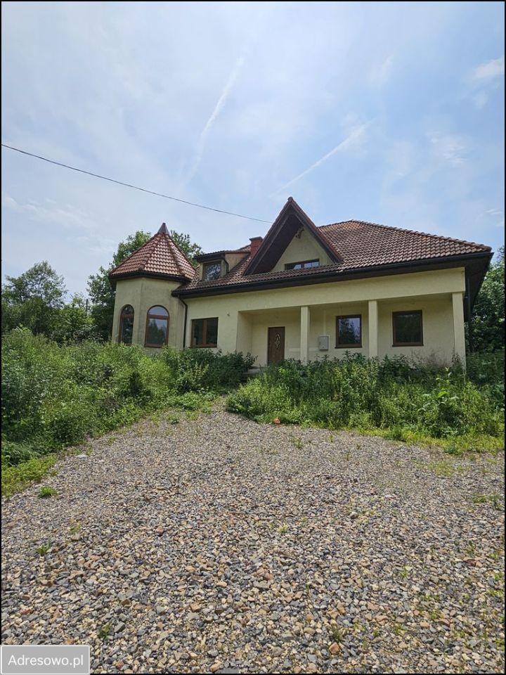 dom wolnostojący, 7 pokoi Poręba Laskowska