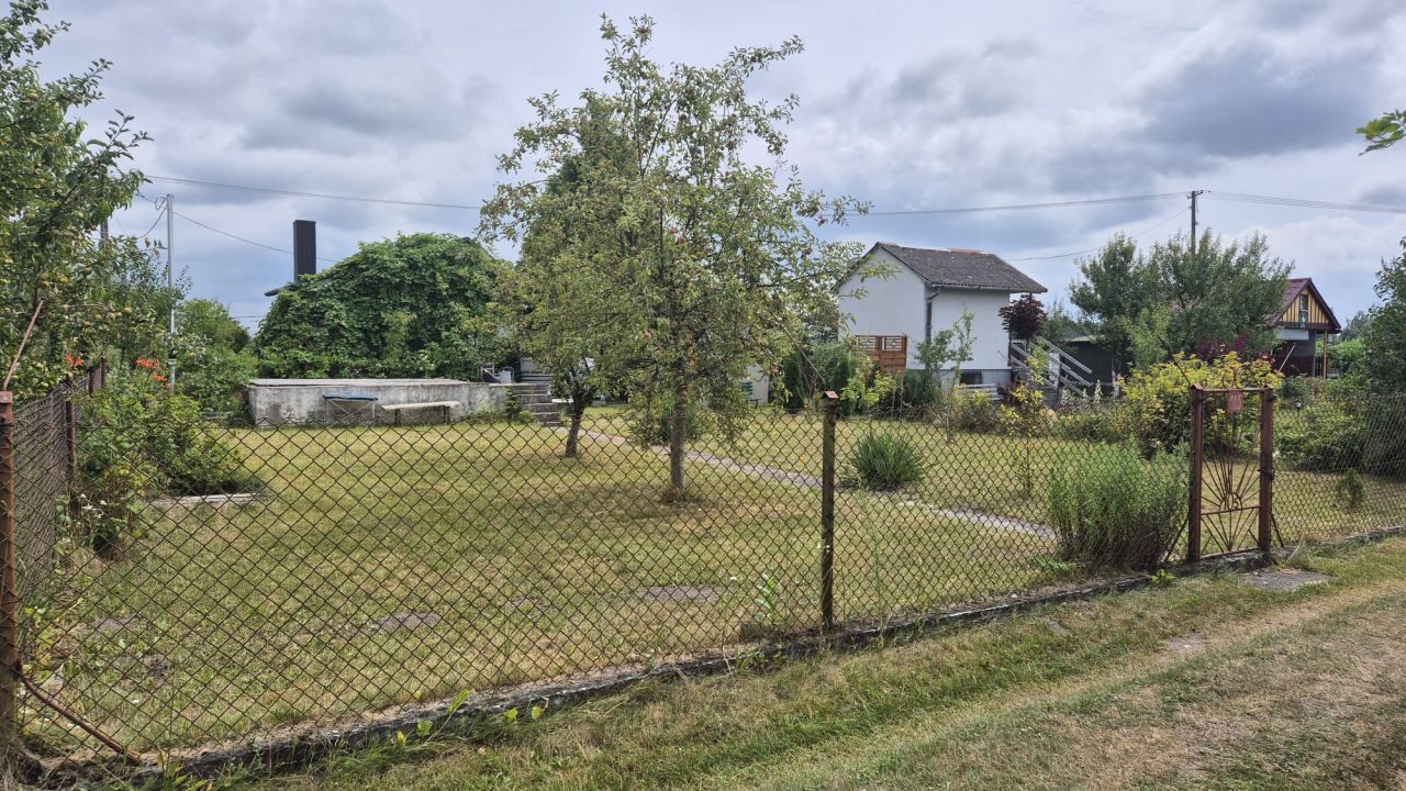 Działka rod Pińczów, ul. Legionistów