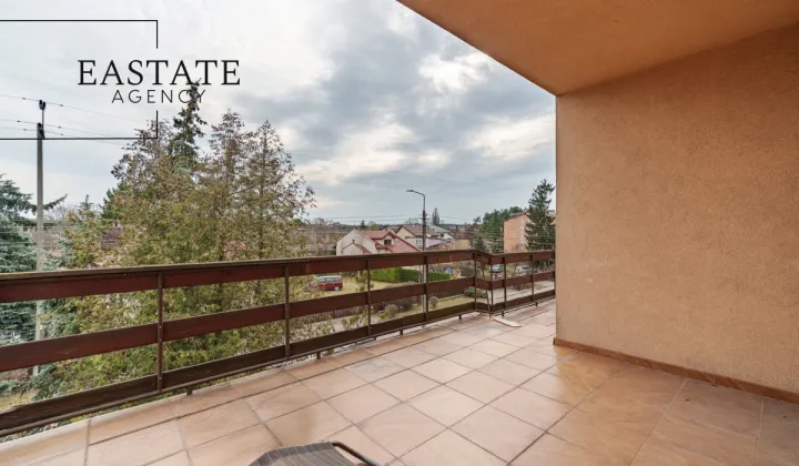 dom wolnostojący, 6 pokoi Zielonka, ul. Saperów