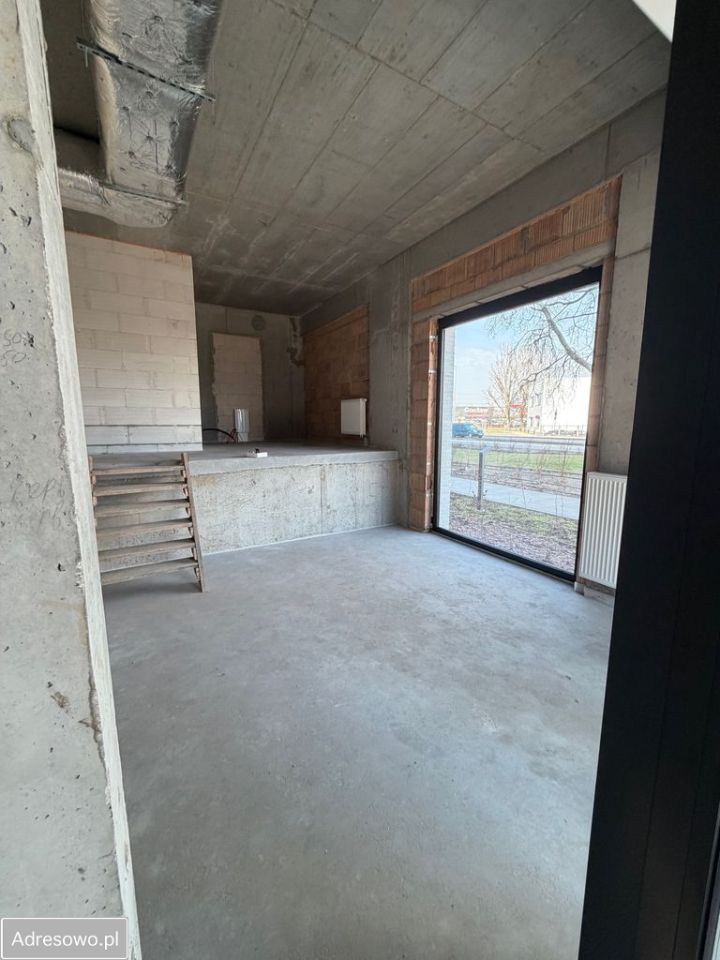 Lokal Warszawa Gocław, ul. Jana Nowaka-Jeziorańskiego. Zdjęcie 2