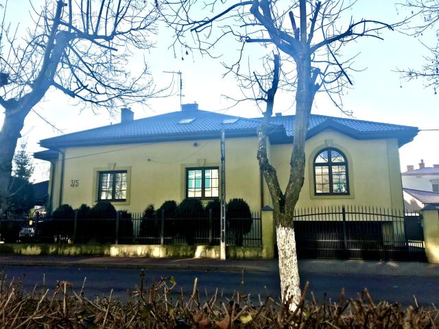 dom wolnostojący, 7 pokoi Siedlce Centrum, ul. ks. Ignacego Skorupki. Zdjęcie 19