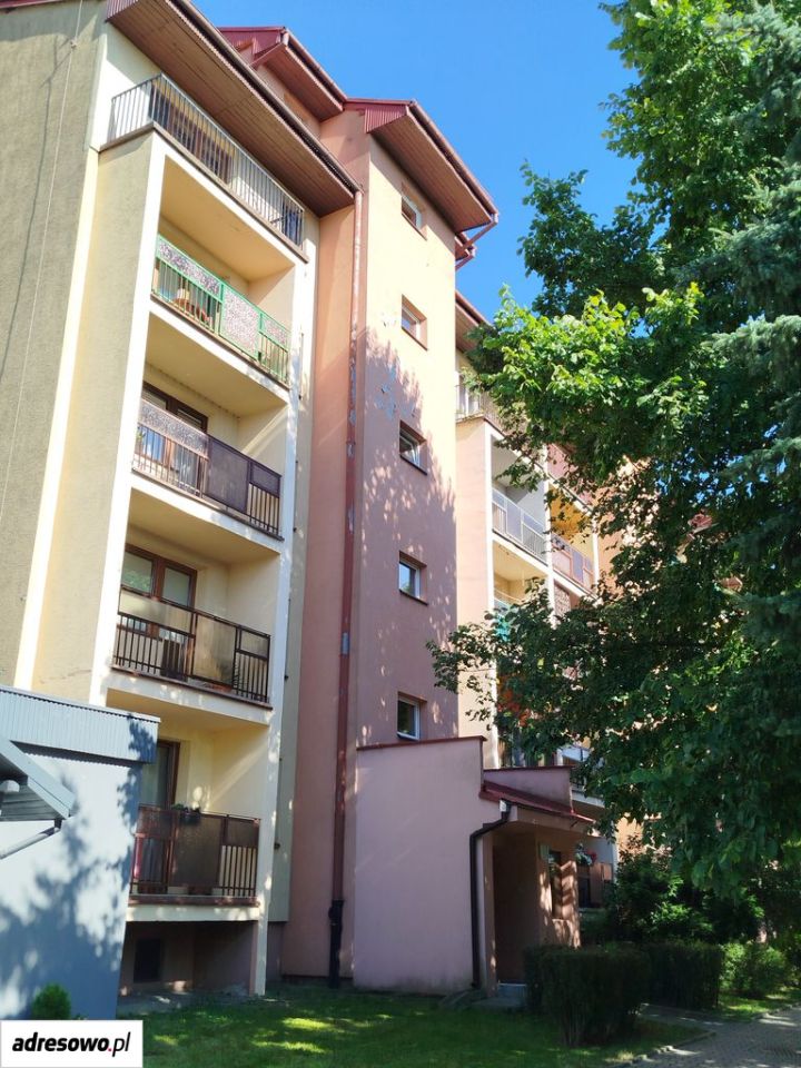 Mieszkanie 4-pokojowe Nowy Sącz, ul. Jana Freislera. Zdjęcie 1