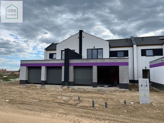 Mieszkanie 3-pokojowe Szczytniki. Zdjęcie 2