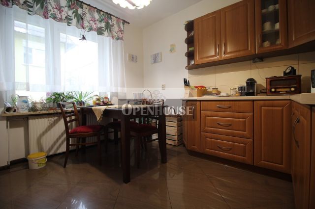 dom wolnostojący, 7 pokoi Głogów, ul. Orzechowa. Zdjęcie 6