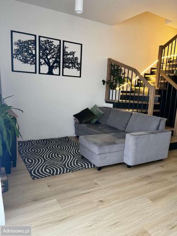 Mieszkanie 4-pokojowe Falenty Nowe, ul. Willowa. Zdjęcie 1