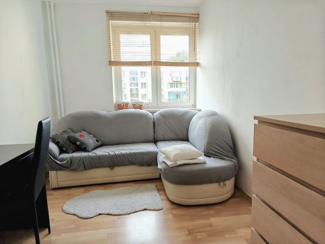 Pokój Warszawa Ursynów, ul. Edwarda Dembowskiego. Zdjęcie 1