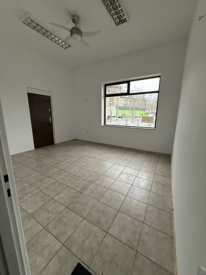 Lokal Międzyzdroje, pl. Neptuna. Zdjęcie 4