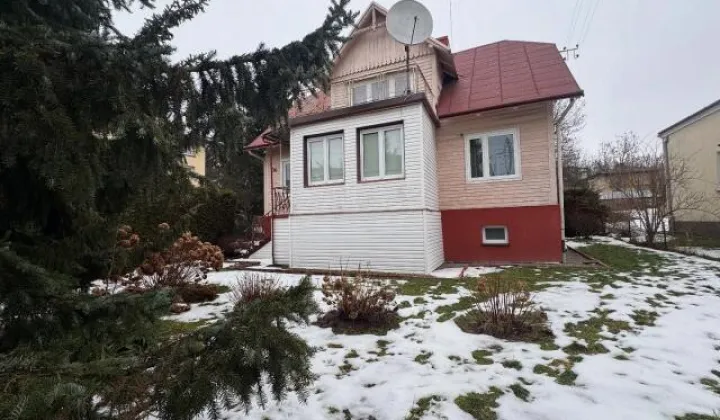 dom, 4 pokoje Krosno