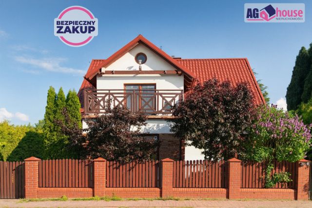 dom wolnostojący, 6 pokoi Puck, ul. Żeromskiego. Zdjęcie 1