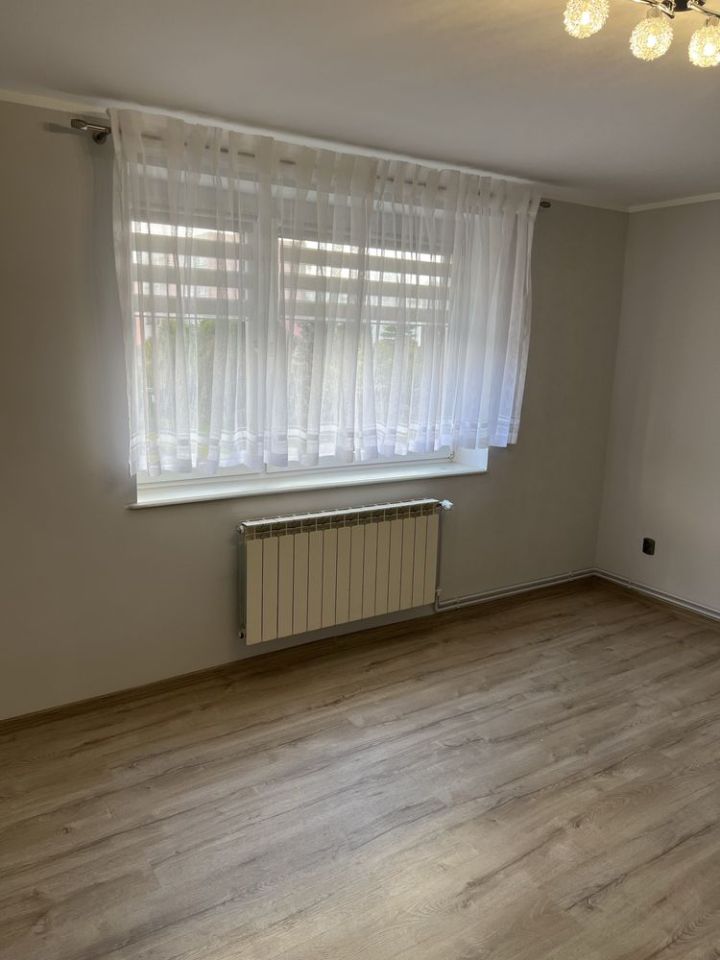 Mieszkanie 4-pokojowe Mysłowice Brzezinka. Zdjęcie 2