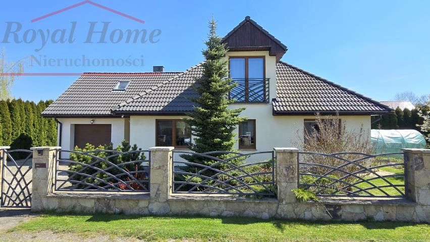 dom wolnostojący, 7 pokoi Żórawina. Zdjęcie 1