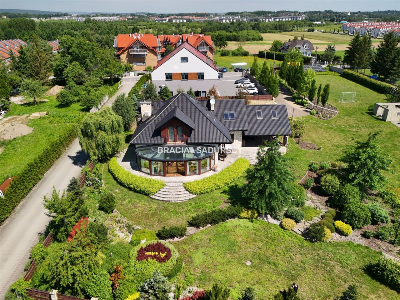 dom wolnostojący, 5 pokoi Kraków Swoszowice, ul. Leona Petrażyckiego. Zdjęcie 33
