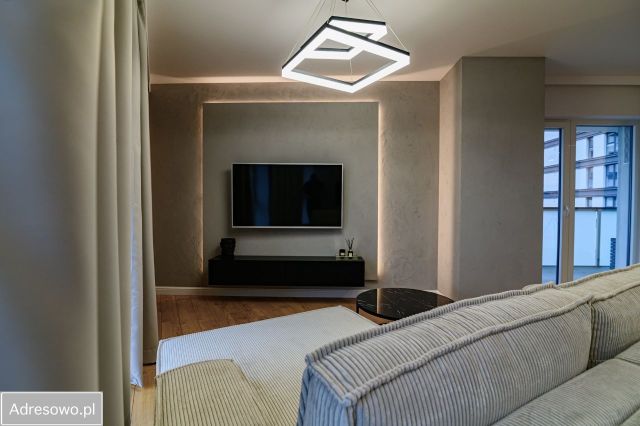 Mieszkanie 4-pokojowe Poznań Rataje, ul. Rataje. Zdjęcie 1