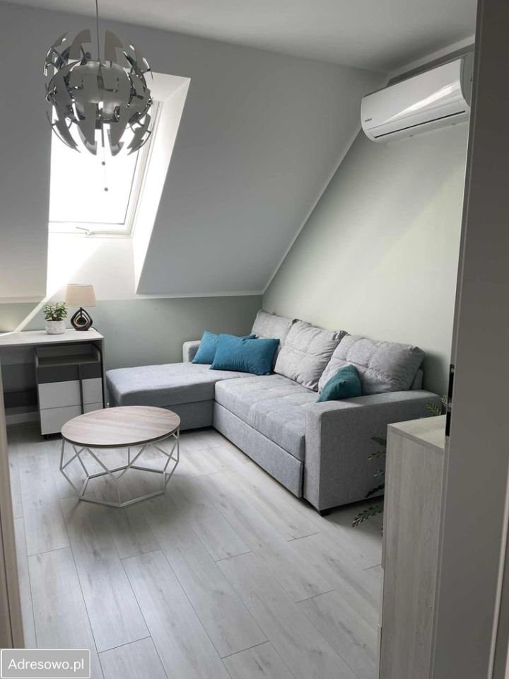 dom wolnostojący, 6 pokoi Chwaszczyno, ul. Adama Mickiewicza. Zdjęcie 8