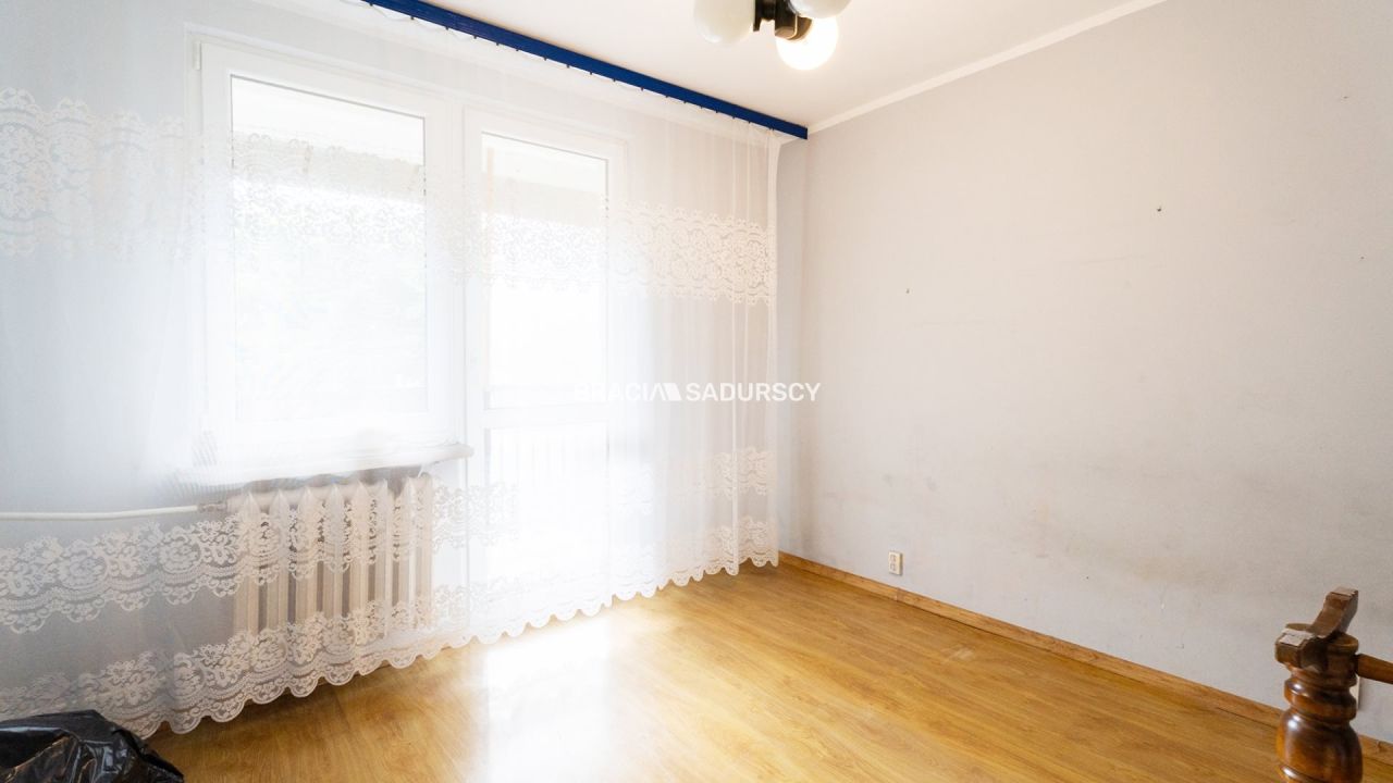 Mieszkanie 4-pokojowe Kraków Czyżyny, os. Dywizjonu 303. Zdjęcie 13