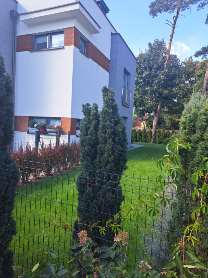 bliźniak, 4 pokoje Otwock Świder, ul. Juliana Tuwima. Zdjęcie 3