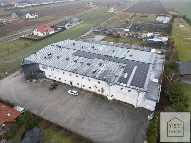 Hala/magazyn Biernatki, al. Flensa. Zdjęcie 2