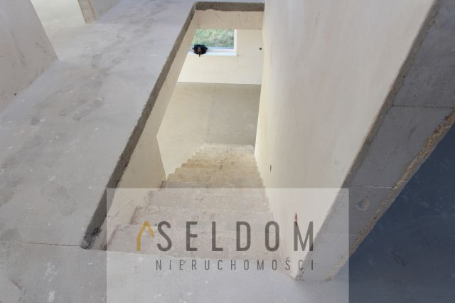 bliźniak, 4 pokoje Ślesin. Zdjęcie 16