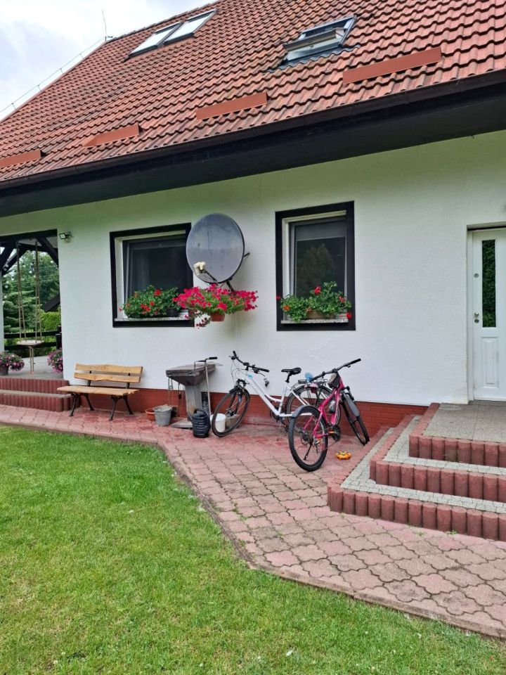 dom wolnostojący, 8 pokoi Miodówko. Zdjęcie 3