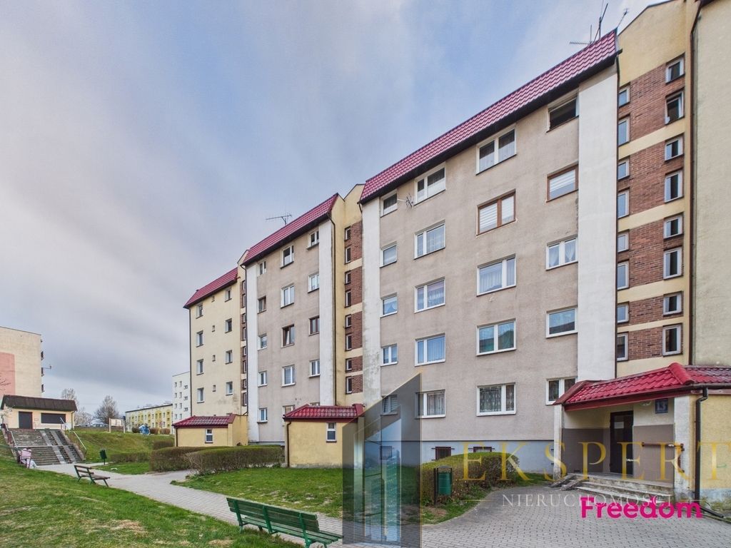 Mieszkanie 3-pokojowe Sianów. Zdjęcie 15