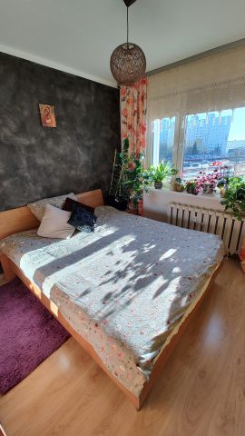 Mieszkanie 4-pokojowe Toruń Na Skarpie, ul. Konstytucji 3 Maja. Zdjęcie 3