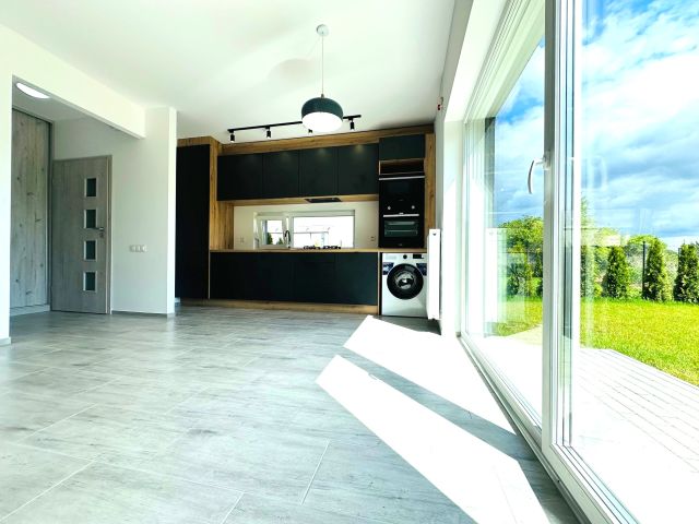 Mieszkanie 4-pokojowe Czerlejno, ul. Rumiankowa. Zdjęcie 1