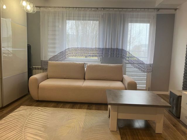 Mieszkanie 3-pokojowe Bełchatów, os. Dolnośląskie. Zdjęcie 1