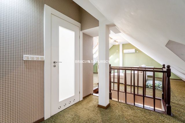 Mieszkanie 3-pokojowe Rabka-Zdrój, ul. marsz. Piłsudskiego. Zdjęcie 19