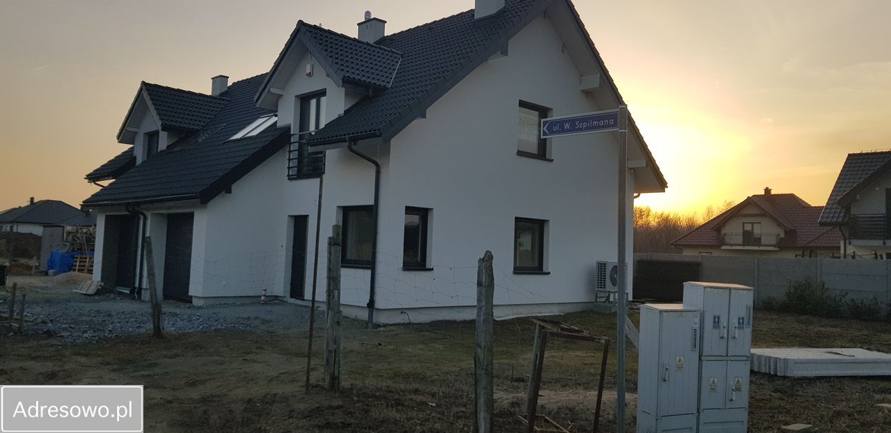 bliźniak, 5 pokoi Kamień Pomorski. Zdjęcie 14