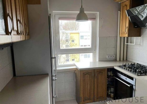 Mieszkanie 3-pokojowe Warszawa Włochy, al. Dwudziestolatków. Zdjęcie 2