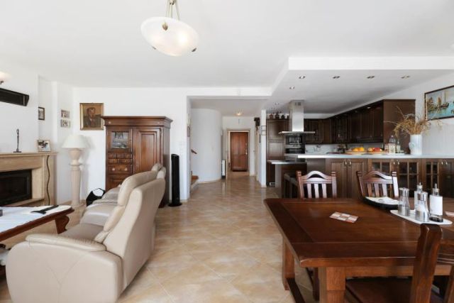 dom szeregowy, 5 pokoi Goczałkowice-Zdrój, ul. Południowa. Zdjęcie 6