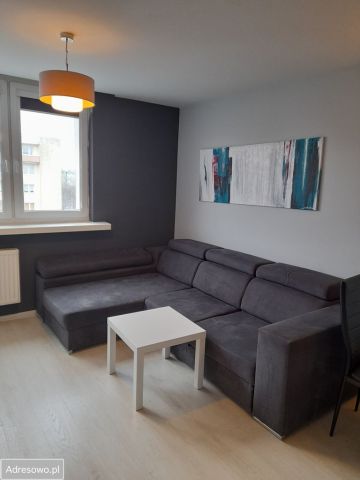 Mieszkanie 3-pokojowe Łódź Górna, ul. Konstantego Ciołkowskiego. Zdjęcie 1