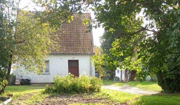 dom wolnostojący, 2 pokoje Spytajny