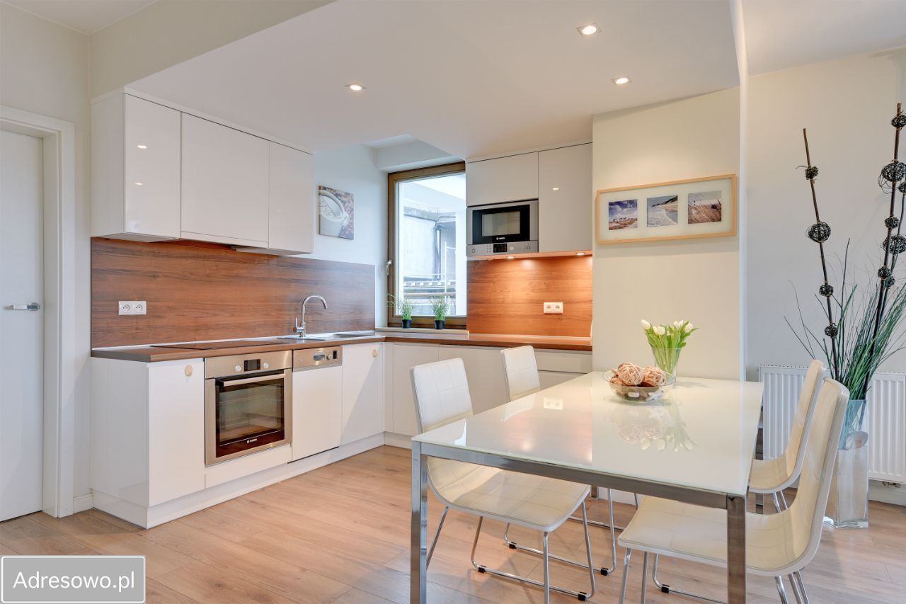 Mieszkanie 3-pokojowe Władysławowo. Zdjęcie 4