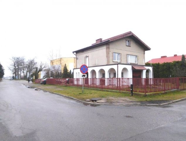 dom wolnostojący Piotrów. Zdjęcie 1
